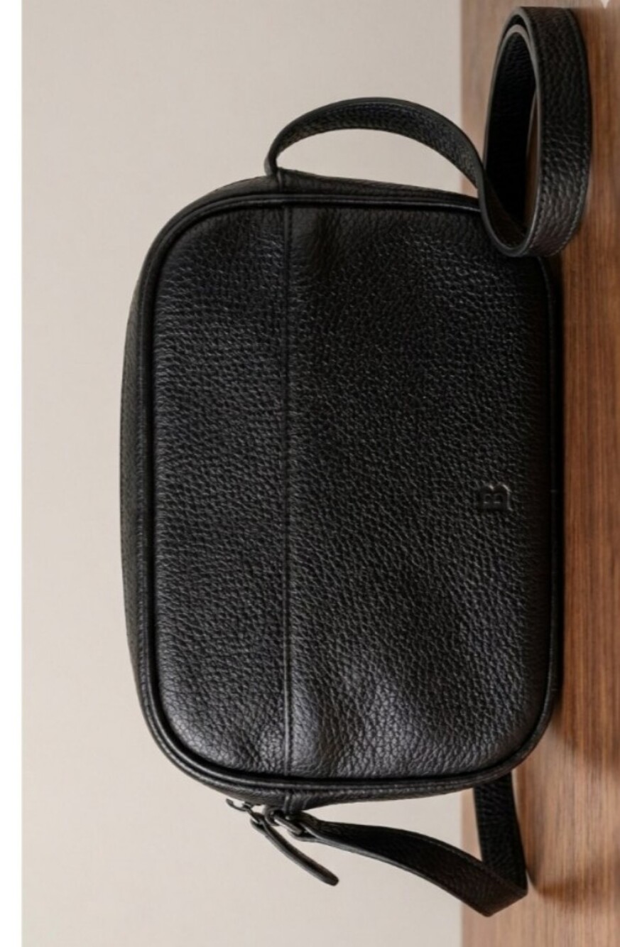 Banana Republic Pebbled Cow Leather Crossbody Bag